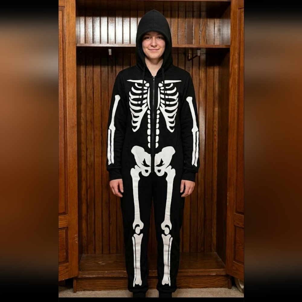 Black Skeleton One-Piece Costume Hoodie with Pockets